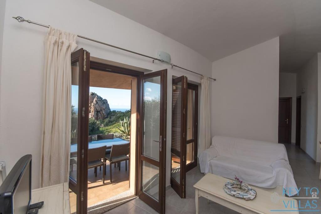 Villa Vista - Key To Villas Коста-Парадисо Экстерьер фото